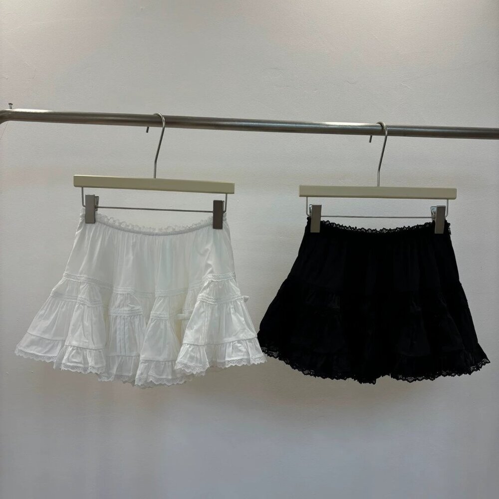 White Miu Style Skirt - Picture 2 of 4